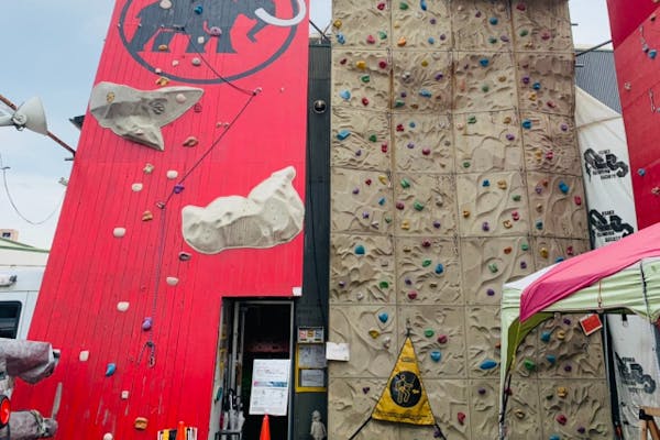 AWESOME CLIMBING EQUIPMENT クライミングボルダリング
