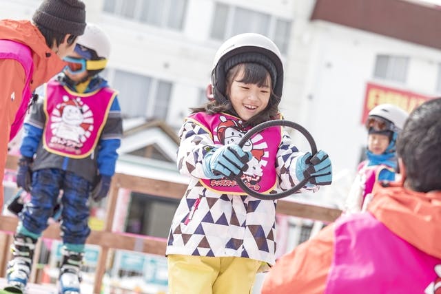 【長野・立科・スキースクール】スキーデビューを楽しもう！半日レッスン・2時間（3～9歳のお子様向け）