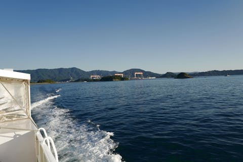 【長崎・軍艦島・クルージング】島の周囲をゆっくりと一周！軍艦島周遊クルーズ