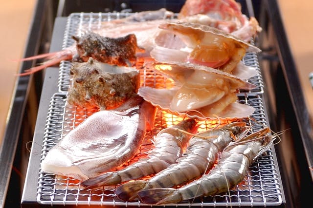 新潟 柏崎 手ぶらバーベキュー 日本海の新鮮なお魚を堪能 インドアbbqプラン アソビュー