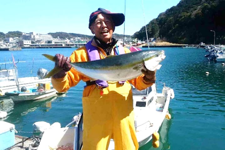 高知 土佐清水 海釣り 高級魚を釣ってみよう 魚が美味しい高知で海釣り体験 アソビュー