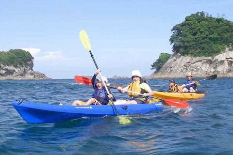 【徳島・水床湾シーカヤック】穏やかな湾～躍動的な海まで満喫！水床湾・太平洋シーカヤック