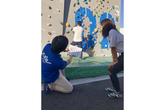 東京 大井町 ボルダリング 屋外で開放的 本格ボルダリングウォール 平日17 00以降スタートプラン アソビュー