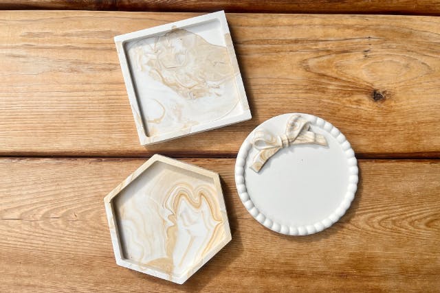 簡単！美しい！アーティスティックなトレイ作り体験♫