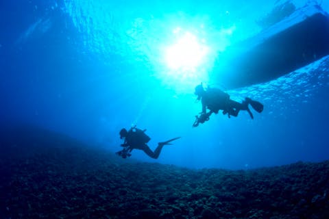 【沖縄・ファンダイビング】残波エリア｜1組貸切｜2ボートファンダイビング｜器材レンタル無料