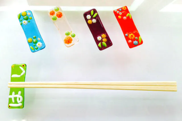 静岡 熱海 ガラス細工 毎日の食卓を彩るかわいい小物を手作り お箸置き 1個 アソビュー