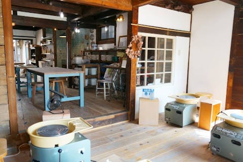 【愛知・名古屋・陶芸体験】丁寧な指導でタタラ作りを楽しもう！器作りプラン（2個）