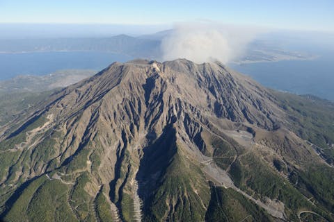 【鹿児島・霧島・遊覧飛行】最大9名搭乗BN2P型・遊覧飛行・桜島コース