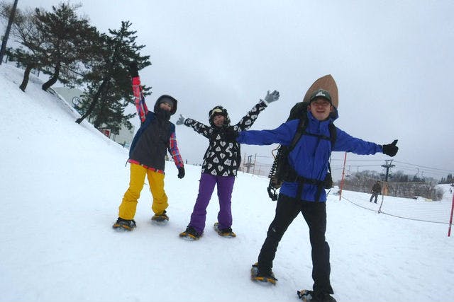 【滋賀・高島・雪遊び】新しい雪遊び！ハンドメイド「雪板」で滑走＆スノーシュー（ロープウェイ付き）