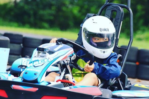 【埼玉・羽生市・ゴーカート】ハンドルを握ってサーキットを駆け抜けよう！ジュニアカート体験プラン