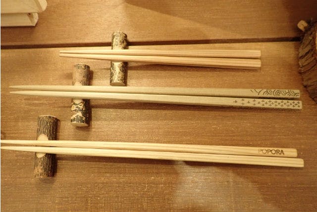 【新潟・十日町・箸作り体験】使うほどに愛着がわく！自分だけの木製箸作り（1膳）