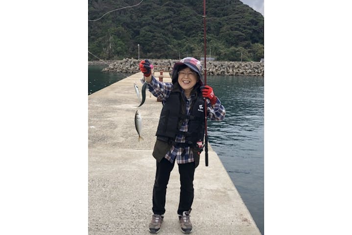 長崎 壱岐 海釣り 手ぶらok 壱岐の堤防で活きのいい魚を一気に釣る体験プラン アソビュー