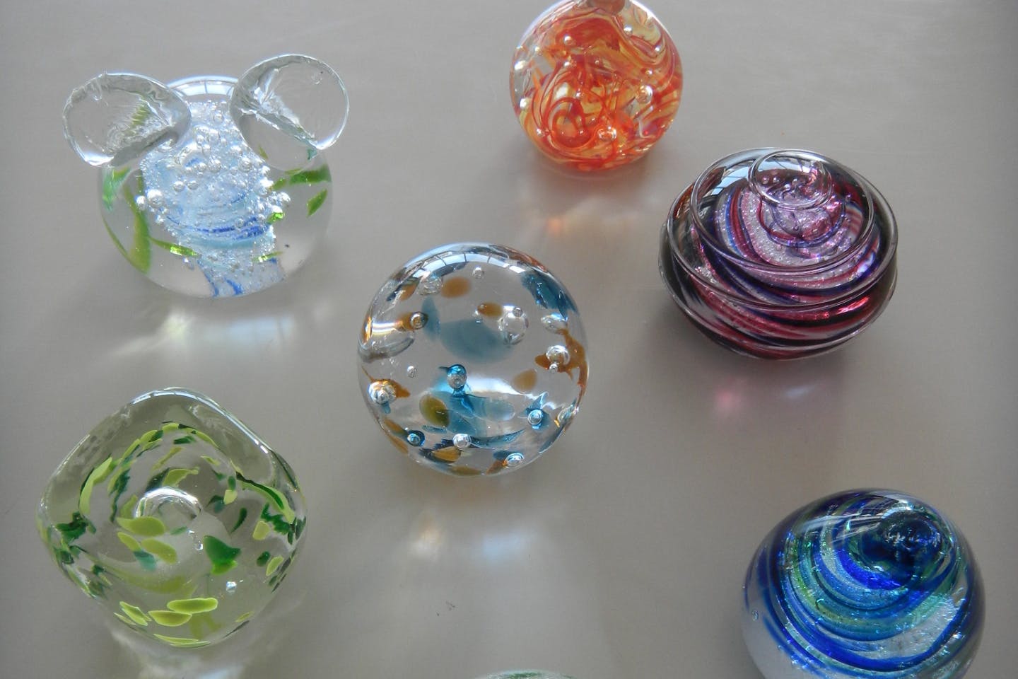 富山県 富山市 ガラス細工 ころんとかわいい ガラスのペーパーウェイト作り アソビュー