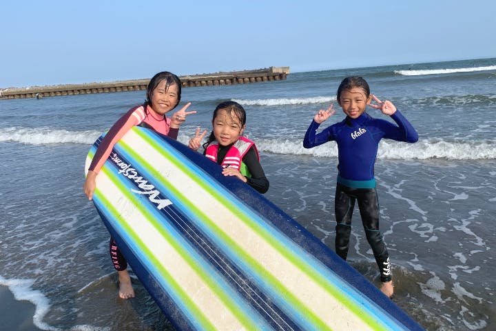 mi surfing school（ミー　サーフィン　スクール）