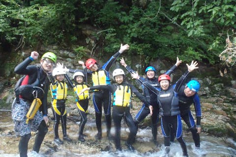 【岐阜・高山・シャワークライミング】高山の大自然を楽しむ、シャワークライミング（2時間30分）