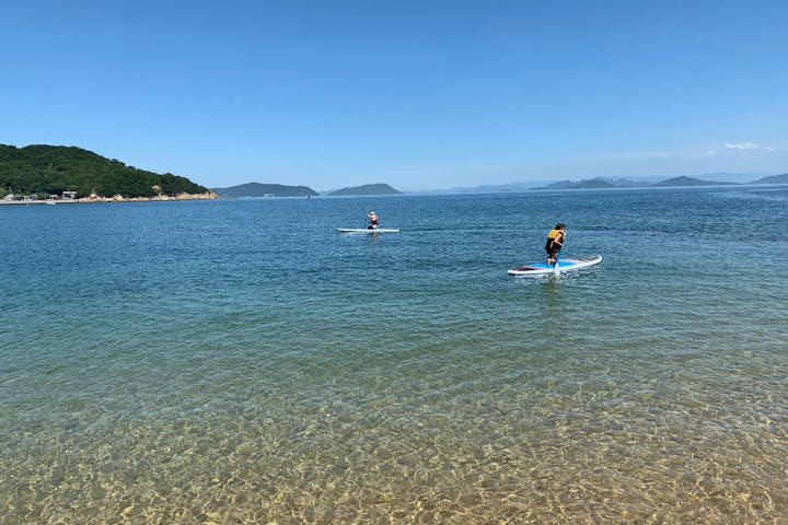 岡山 笠岡 Sup 瀬戸内の離島で穏やかな海でsupを楽しもう 美味しいランチ付き アソビュー