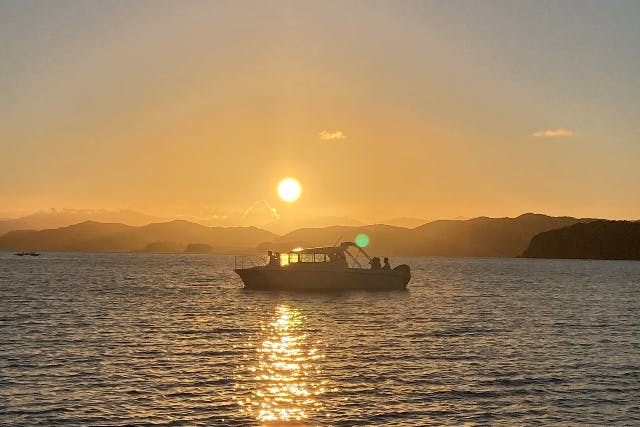 【三重・志摩・クルージング】夕陽に染まる志摩の海を堪能！英虞湾サンセットクルーズ