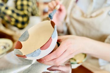 沖縄・本部町・絵付け JUNGLIA OKINAWA】沖縄のお土産を手作りしよう