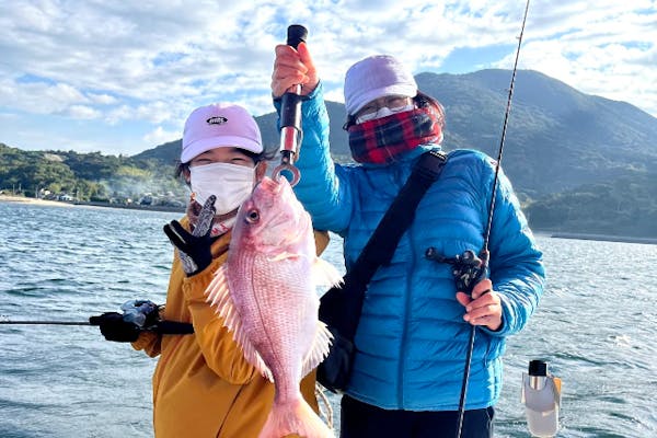 山口 周防大島 船釣り 美味しいランチ付き 貸し切りクルーザーでの簡単釣り体験を楽しもう アソビュー