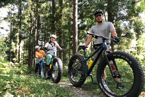 【長野・小谷・サイクリング】ファットバイクでワイルドに進め！ポタリングツアー