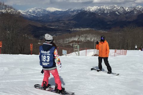 長野 飯山 スノーボードスクール 仲間とワイワイ楽しもう スノーボードレッスン アソビュー