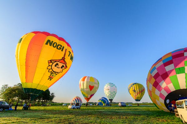 栃木・熱気球】＜写真・ドリンク・おやつのプレゼント！＞非日常