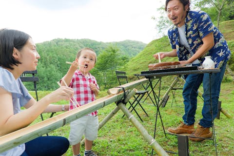 愛知 豊田 料理教室 夏限定の大人気プラン 手作り器具で流しそうめんを楽しもう アソビュー