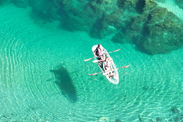 高知・仁淀川最上流】クリアカヤック宙船（そらふね）体験／スイーツ付