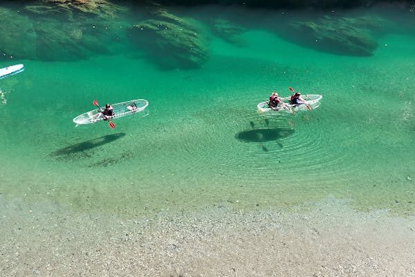 高知・仁淀川最上流】クリアカヤック宙船（そらふね）体験／スイーツ付
