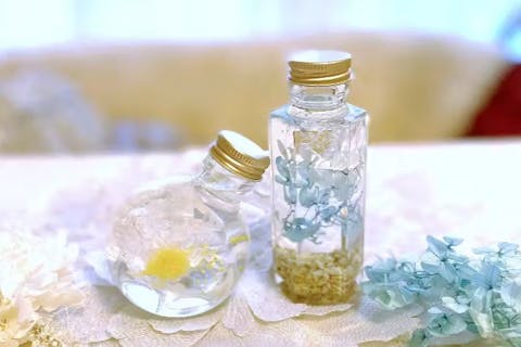 【東京・渋谷・ハーバリウム】手軽に素敵な作品ができる♪恋人や友達と渋谷でハーバリウム体験をしよう♪