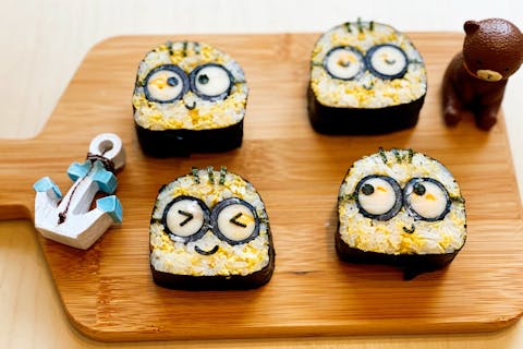 【大阪府・大阪市・寿司教室】親子で力をあわせて作ろう。デコ巻き寿司（2種類）