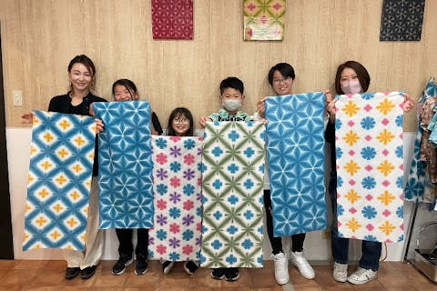 【大阪・堺・染物体験】堺の伝統産業「手ぬぐい」の魅力を知る。絞り染め体験（1枚）