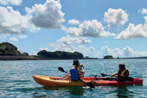 【三重・志摩・シーカヤック】1組でお得にカヤックに乗って水中観察を満喫しよう！