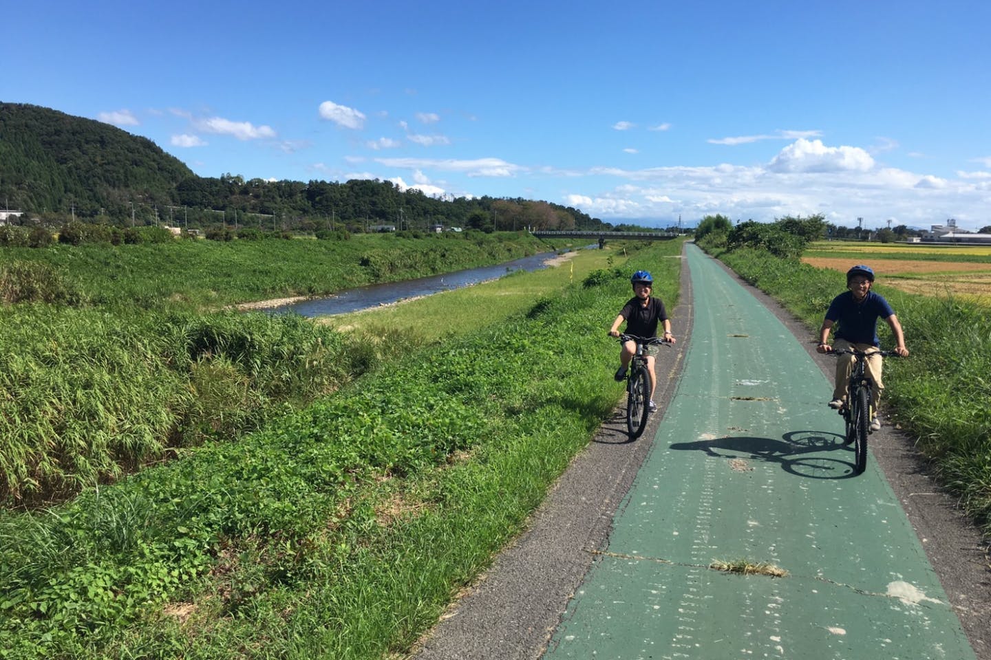 【滋賀・琵琶湖・サイクリング】マウンテンバイクで快走。奥びわ湖の絶景を満喫しよう