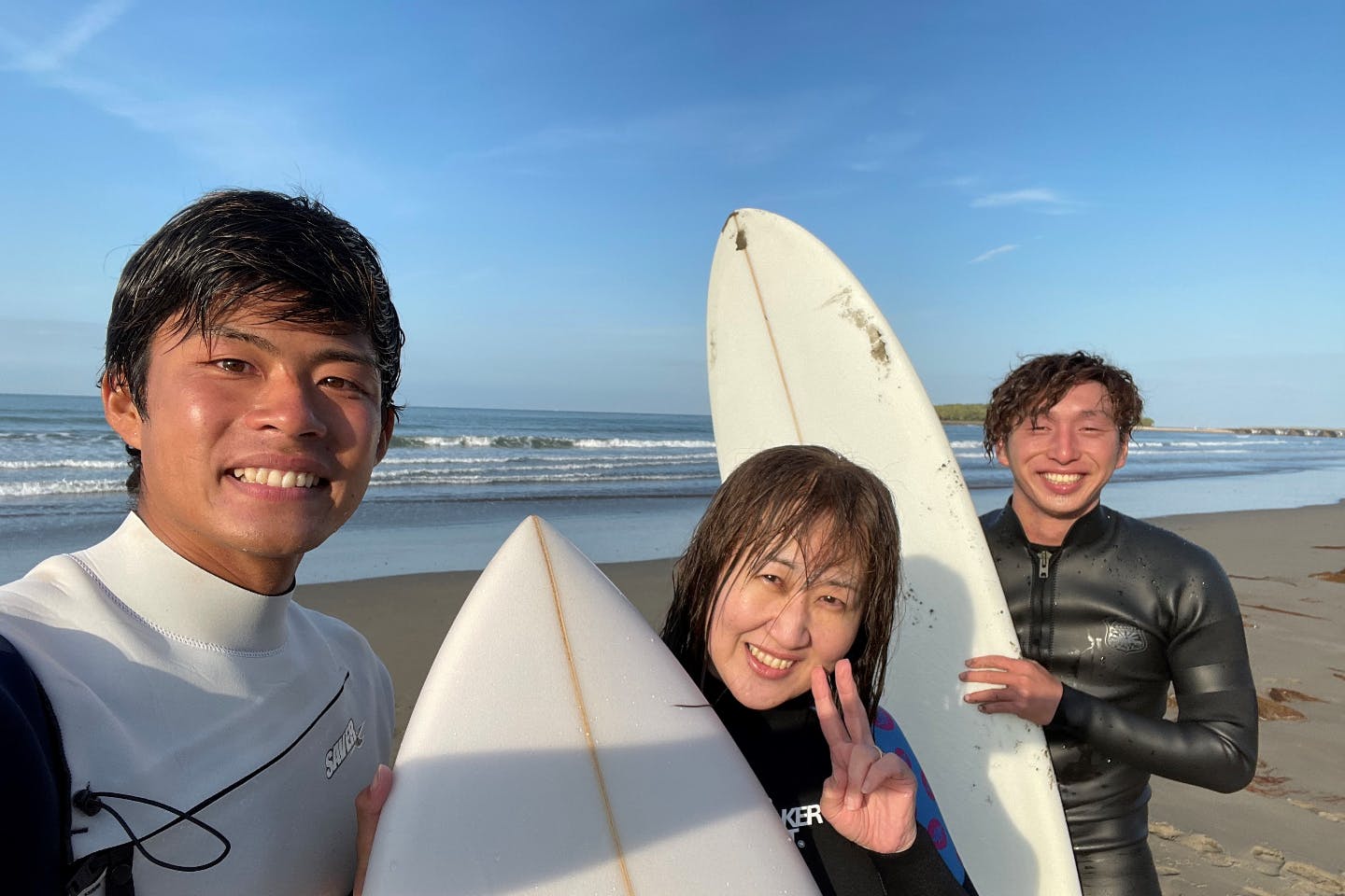 【宮崎県・宮崎市・サーフィン体験】経験豊富なプロが教える。はじめてのサーフィン