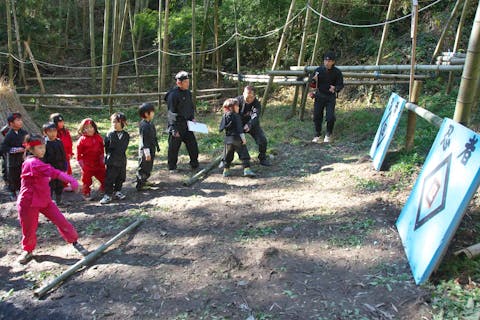 【千葉・南房総・忍者】自然豊かな里山の中で忍者修行を体験しよう（3時間）