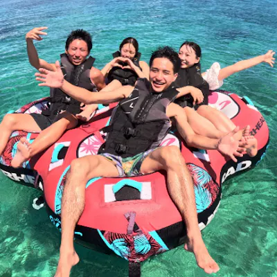 沖縄・那覇・宜野湾】爽快MAX!!絶叫系海遊び♪バナナボートや最新の 沖縄・那覇・宜野湾】爽快MAX!!絶叫系海遊び♪バナナボートや最新の