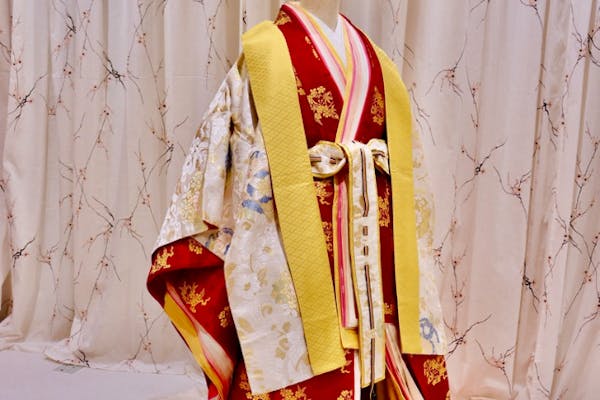 東京・神楽坂・日本の伝統文化】カップルで思い出づくり。十二単＆束帯