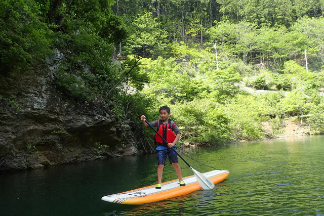 【奈良・吉野・SUP】＜午後コース＞初心者も楽しめる！おおたき龍神湖でSUPにチャレンジしよう