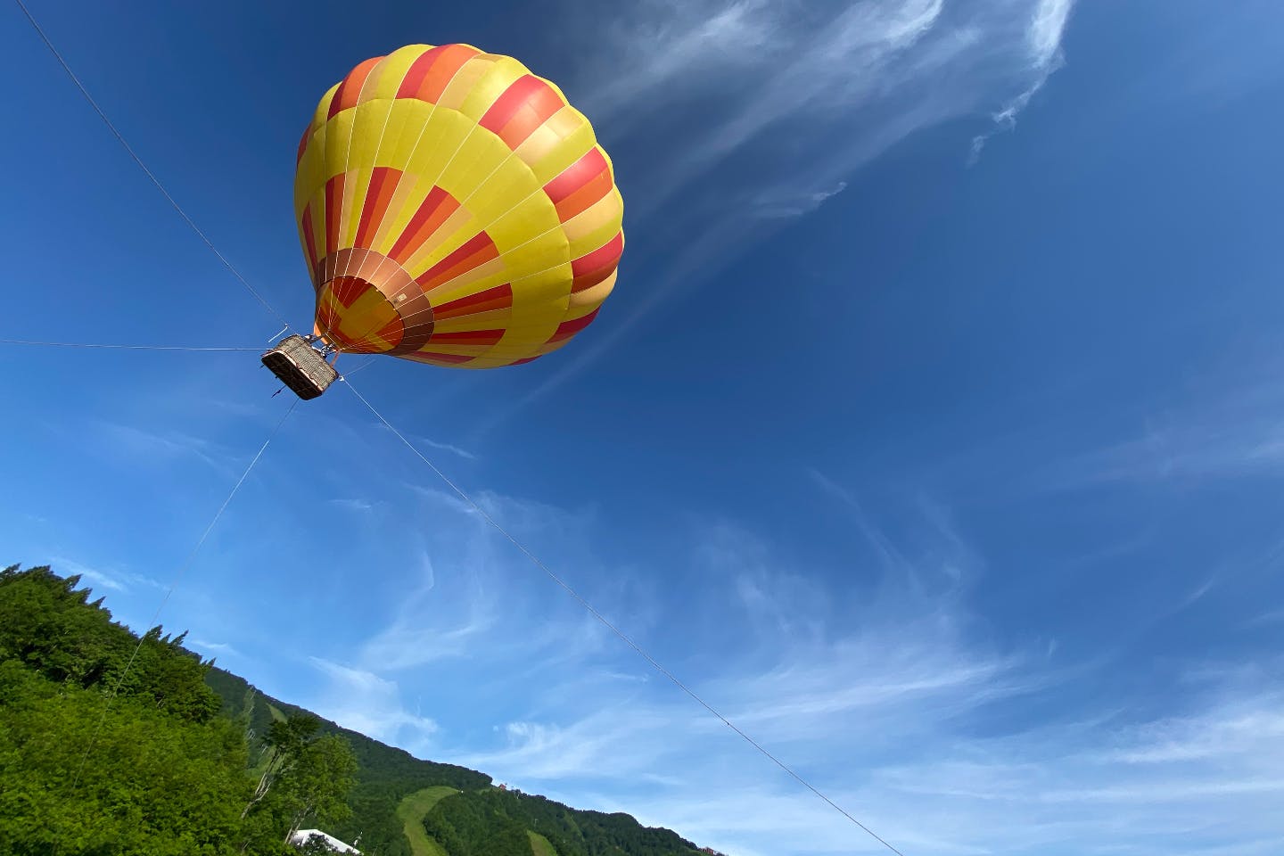 【岩手・夏油高原・熱気球】一生に一度は乗ってみたい！熱気球体験プラン
