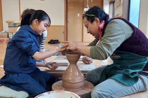 山口・萩・陶芸体験】萩焼作家から萩焼創作を学ぼう！茶碗など（1個〜2