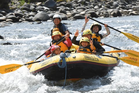 【北海道・上川町・ラフティング】家族で楽しい思い出作り！ファミリーツアー（1家族6名まで）