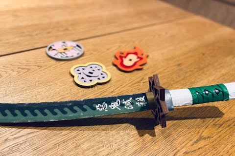 【神奈川・横浜・レーザーカッター体験】カスタムペイント！刀をつくろう！（1本）