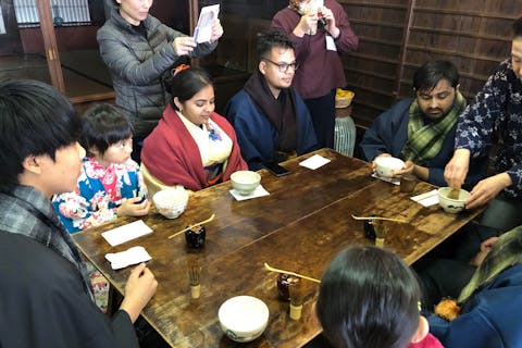 【大分・杵築・茶道教室】気軽に日本文化を楽しめる！テーブル椅子席で抹茶体験