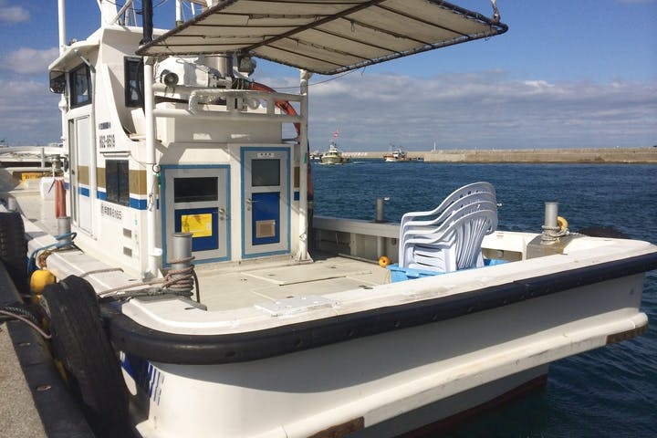 釣り船まるかつ