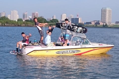 【埼玉・八潮・ウェイクボード】時間を気にせず楽しめる！ボート貸切プラン