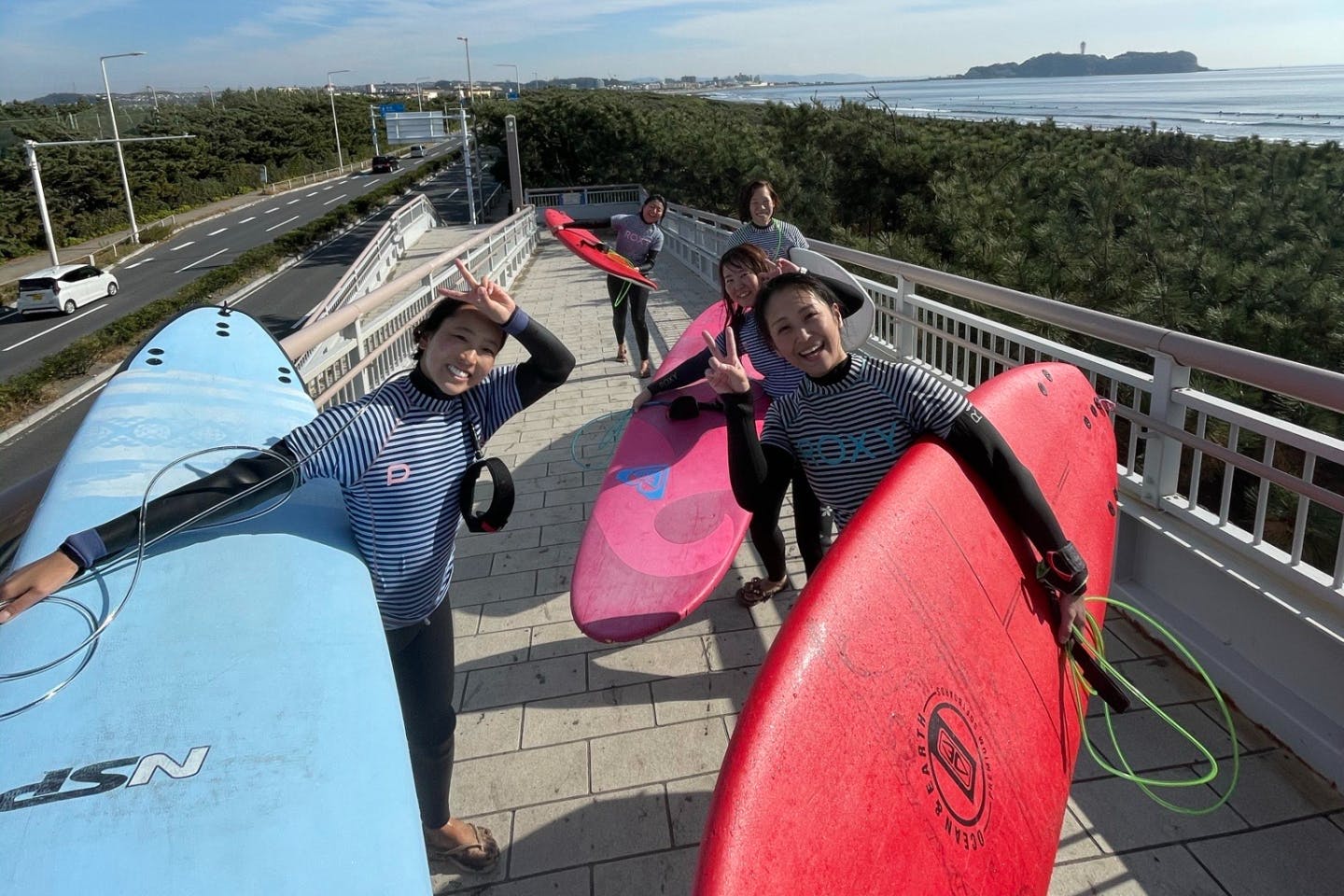 【神奈川・藤沢・サーフィン】湘南で気軽にサーフィンデビュー！女性限定レッスン