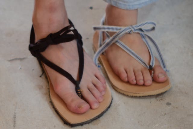 【福岡・博多・靴作り体験】夏にピッタリなサンダルづくり！ワラーチ制作体験（1足）