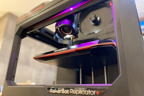 【神奈川・横浜・ 3dプリンター体験】最新技術、3Dプリンターに触れて学ぼう