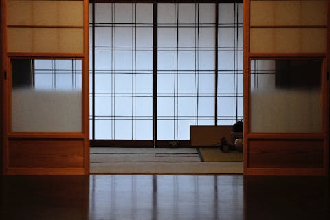 【京都府・京都市・茶道教室】お茶を飲んでほっこり。自分で抹茶を点てられる茶道体験